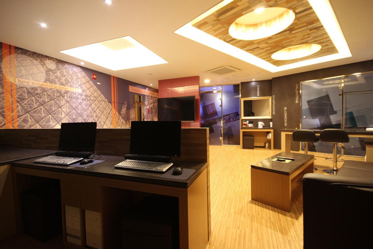 Khan Motel Daegu Exterior photo